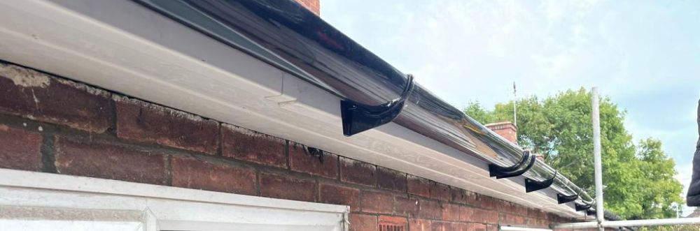 gutter repairs specialists near me in Harlow